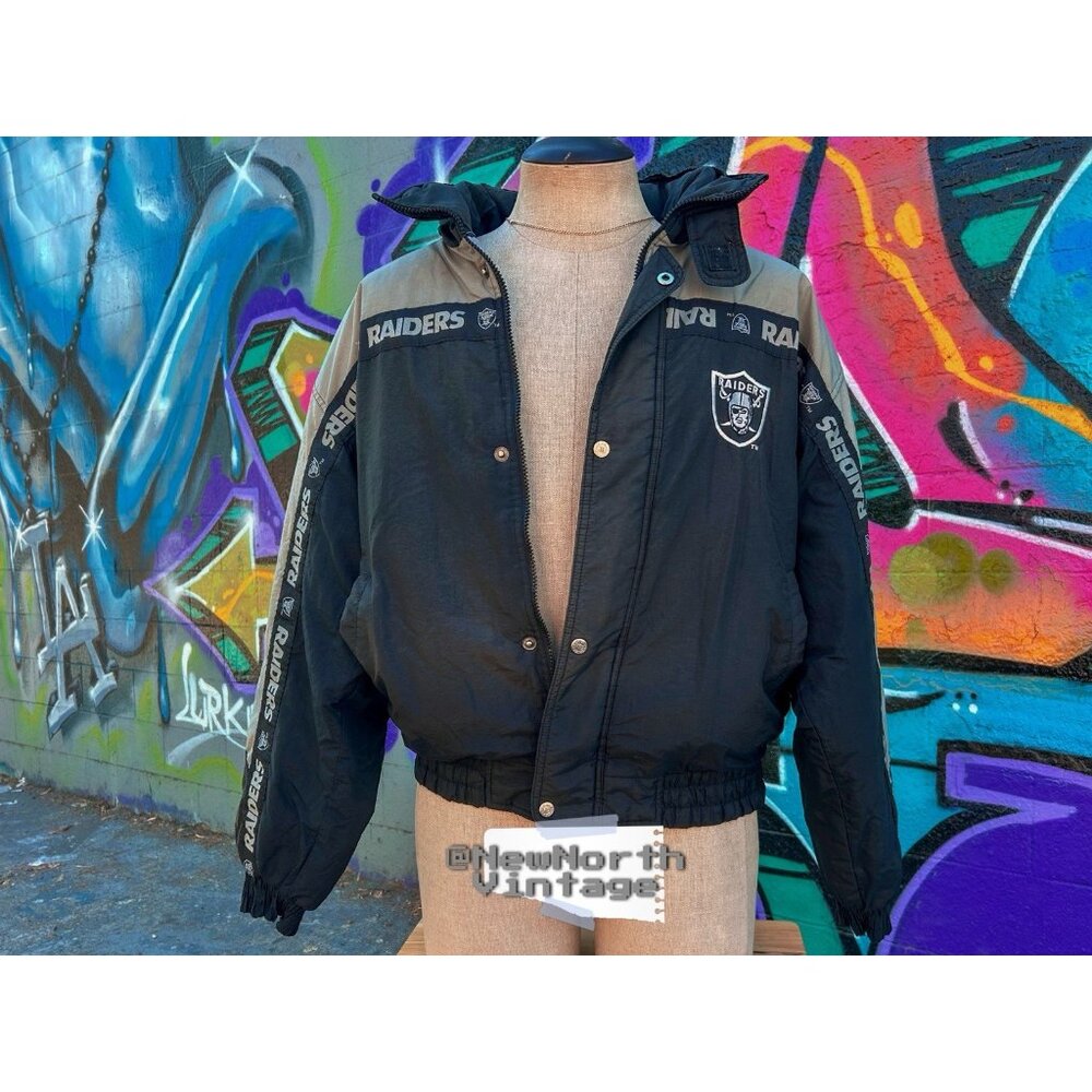 OAKLAND RAIDERS NFL Vintage Puffer Jacket Size XL - Picture 4 of 9